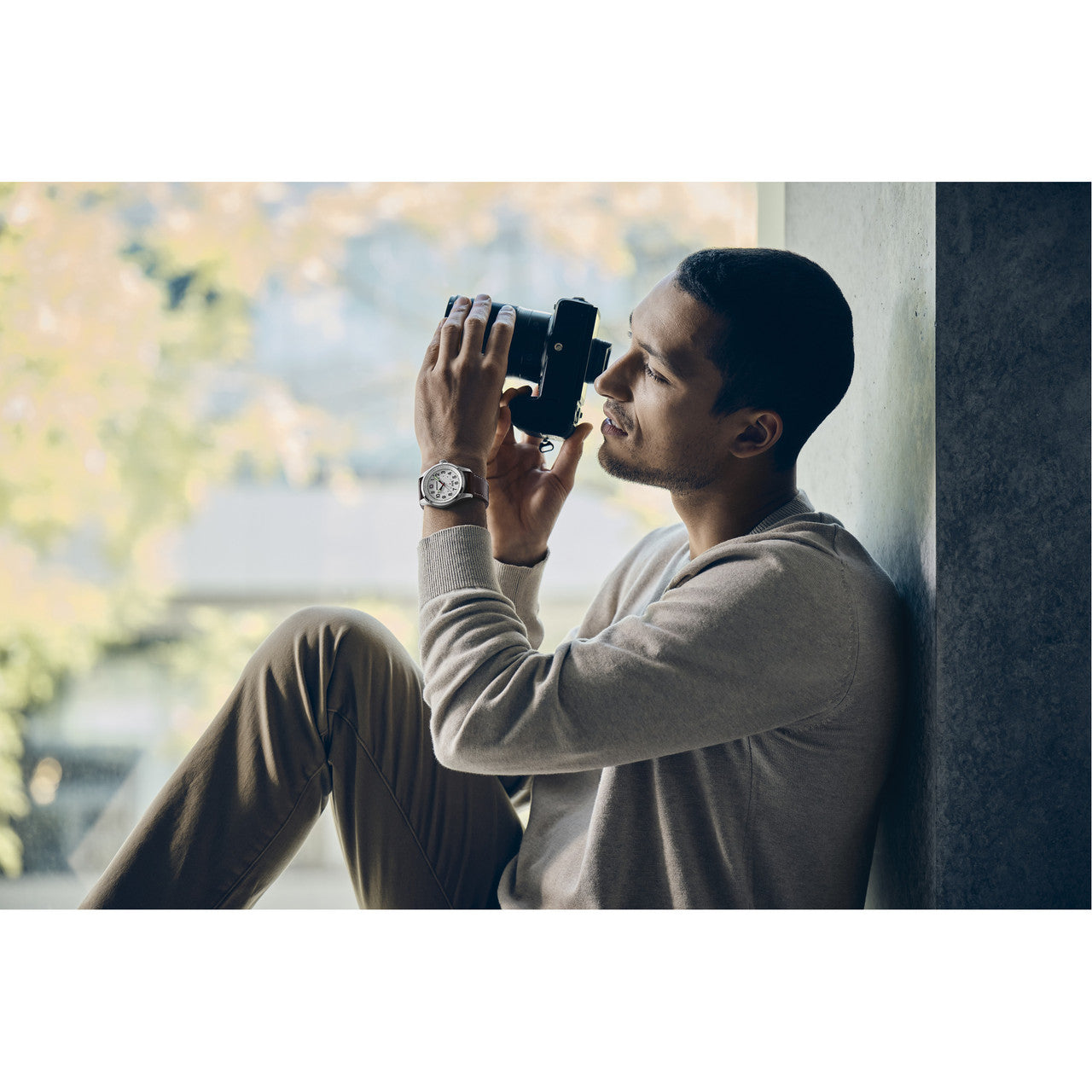 Terragraph 43mm, White dial, Brown leather