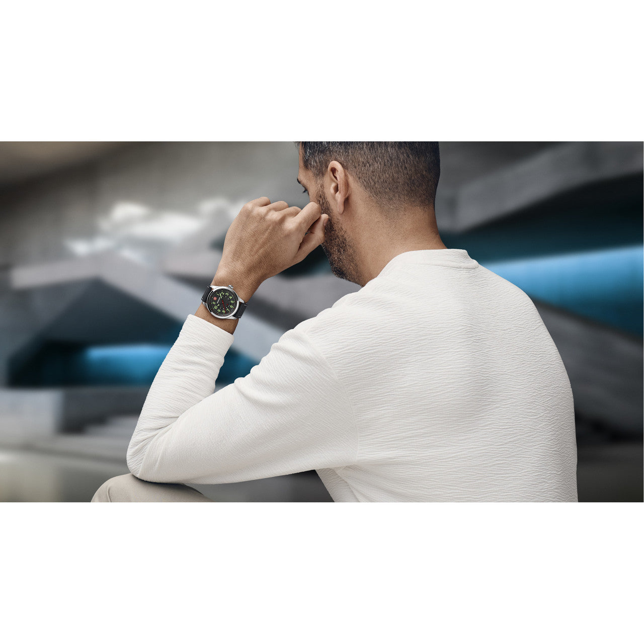 Terragraph 43mm, Black dial, Black leather