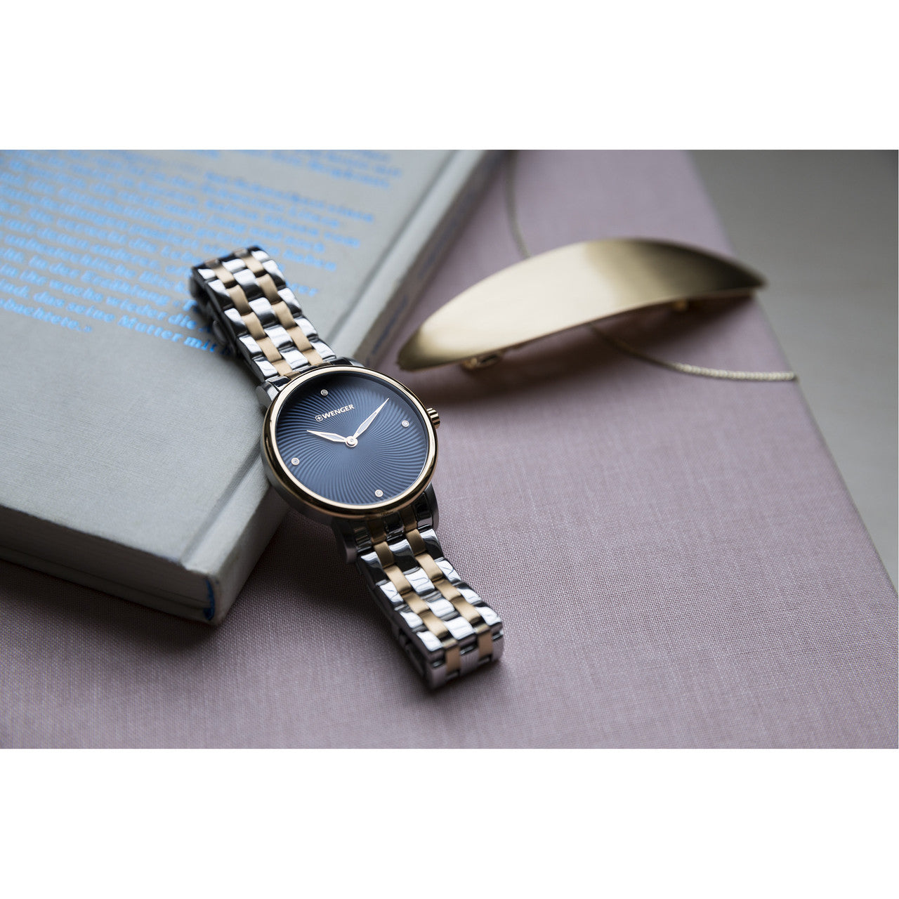 Vintage Classic 37mm, Black dial, Silver Stainless Steel
