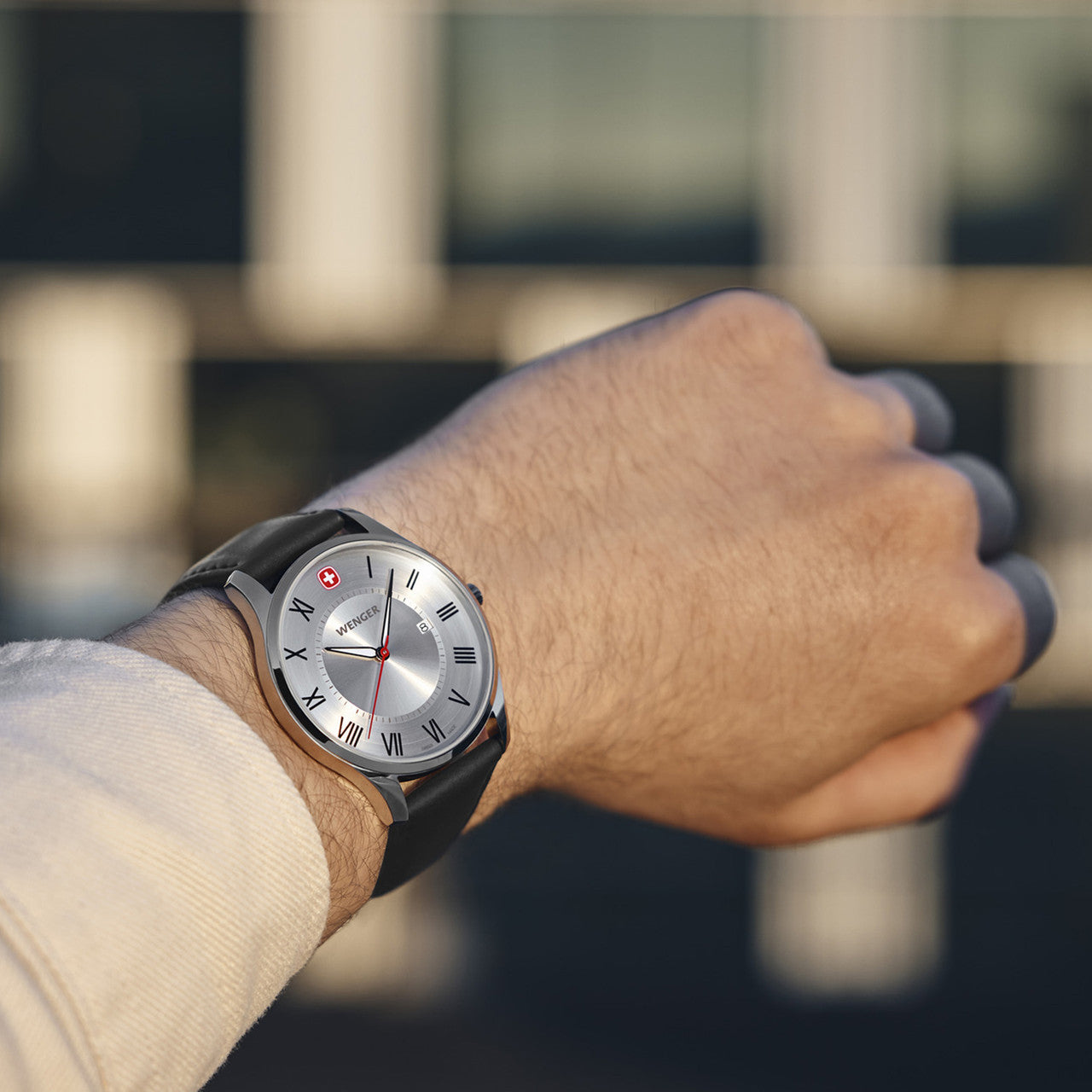 City Classic, Silver Dial, Black Leather Strap 42 mm